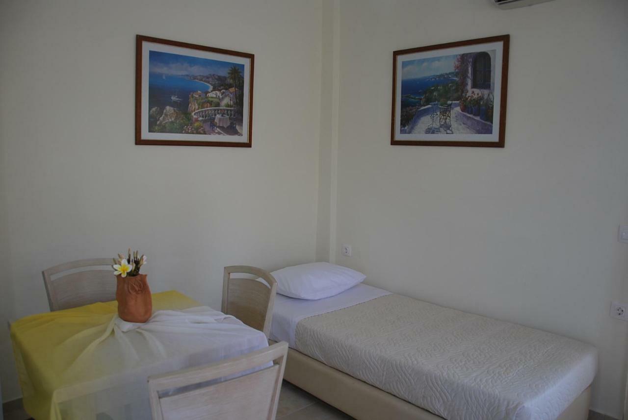 Laskas Apartment Stalida Kamer foto